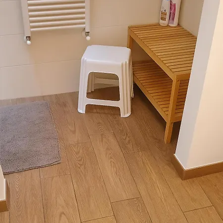 Queen S Giovanni Ideal For Families Or Large Group San Giovanni in Persiceto