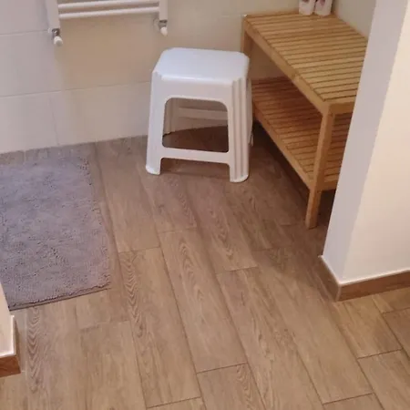 Queen S Giovanni Ideal For Families Or Large Group *