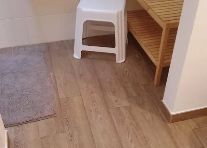 Queen S Giovanni Ideal For Families Or Large Group *